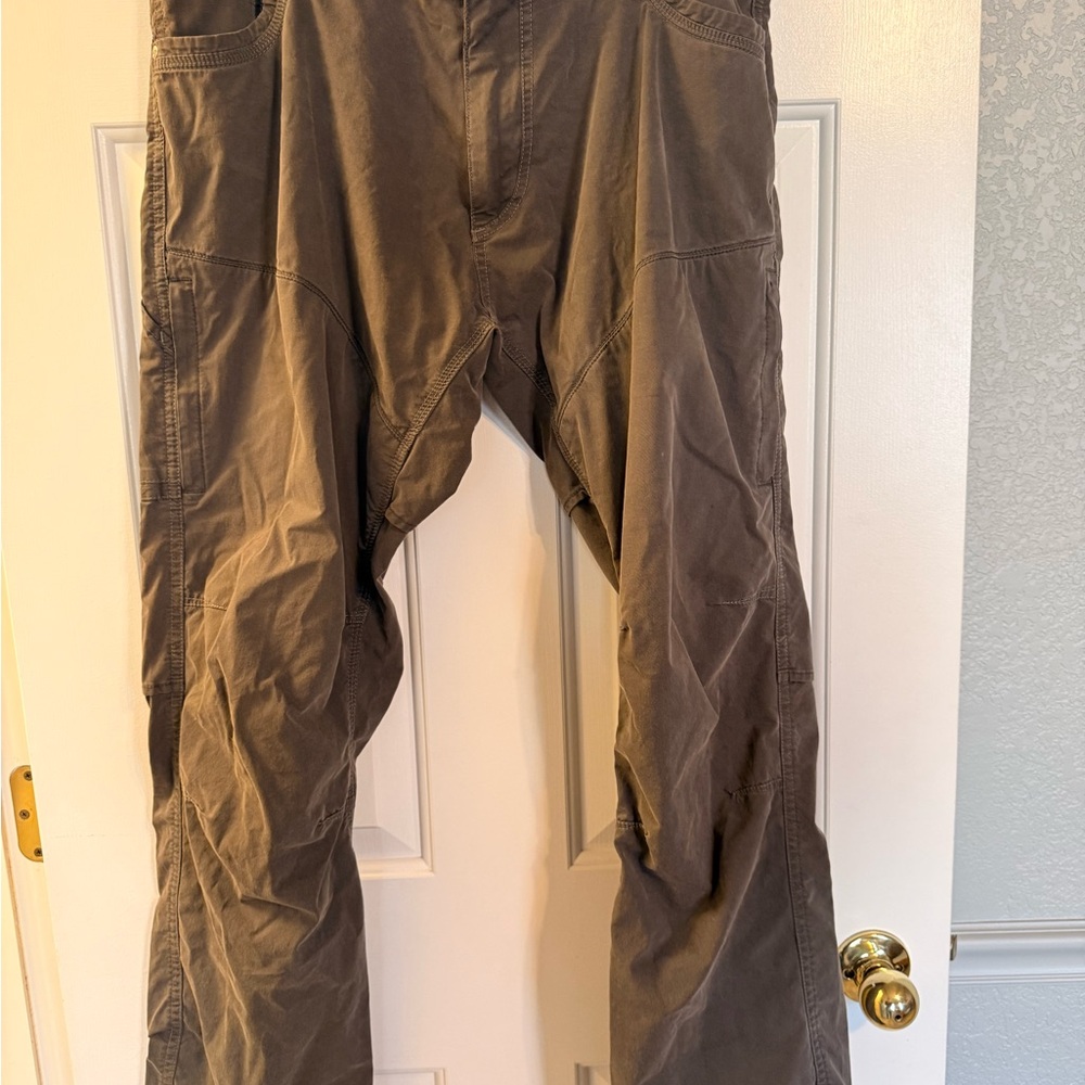 Kuhl Men's Grey Cargo Pants